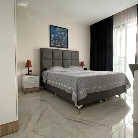 Tower Sea&mountain View Apartamento